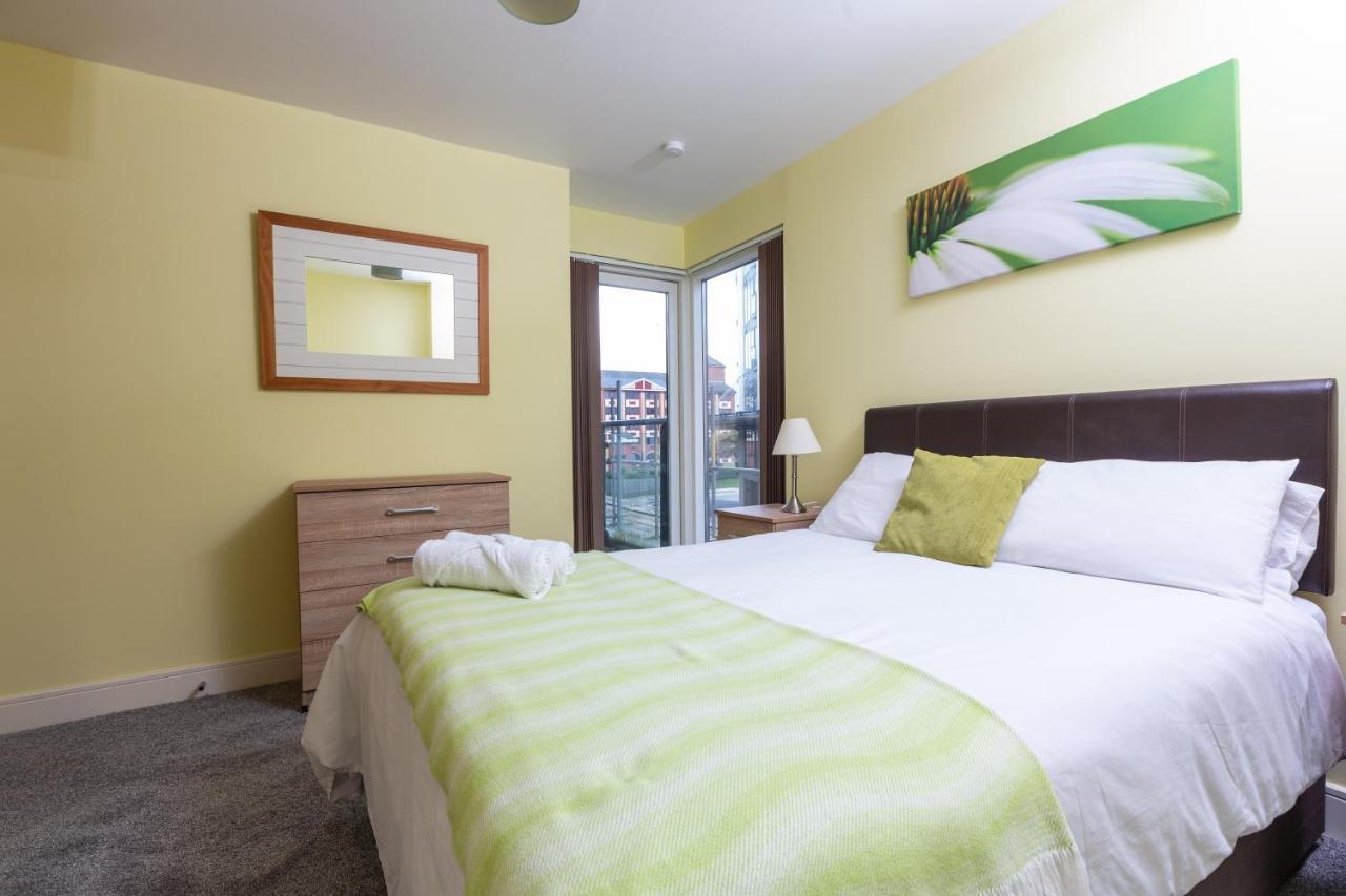 Meridian Bay Apartment スウォンジー エクステリア 写真