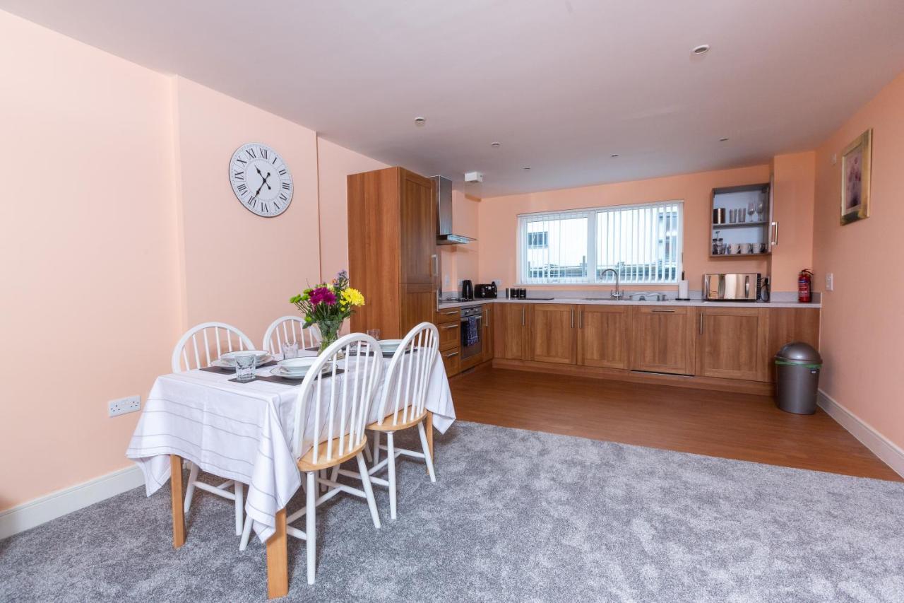 Meridian Bay Apartment スウォンジー エクステリア 写真